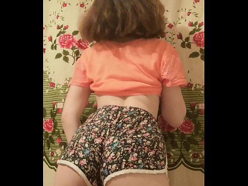 ❤️ Sexet ung babe laver en striptease ved at filme sine shorts på kamera ❤ Porn video at da.cbddeluxe.top ❌