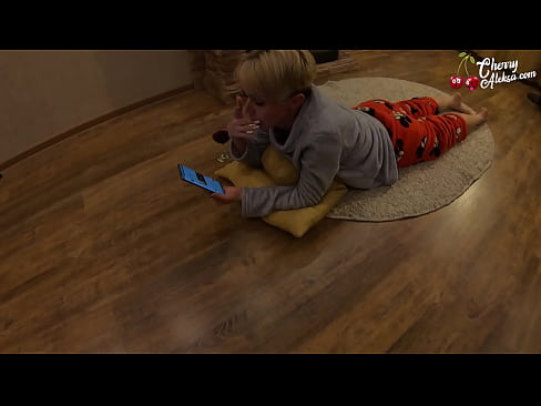 ❤️ Skør blondine suger kæmpe pik og hopper på den - analsex ❤ Porn video at da.cbddeluxe.top ❌