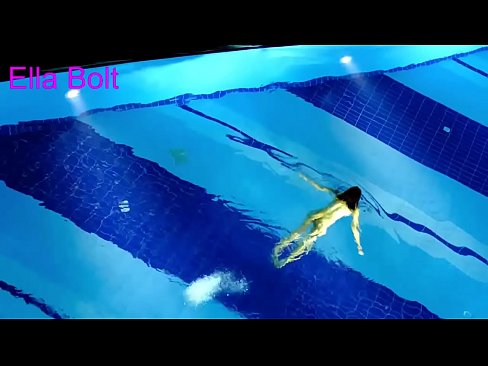 ❤️ Jeg kan ikke stoppe med at se, ung blondine fanget i at svømme nøgen i ELLA BOLT resort pool ❤ Porn video at da.cbddeluxe.top ❌